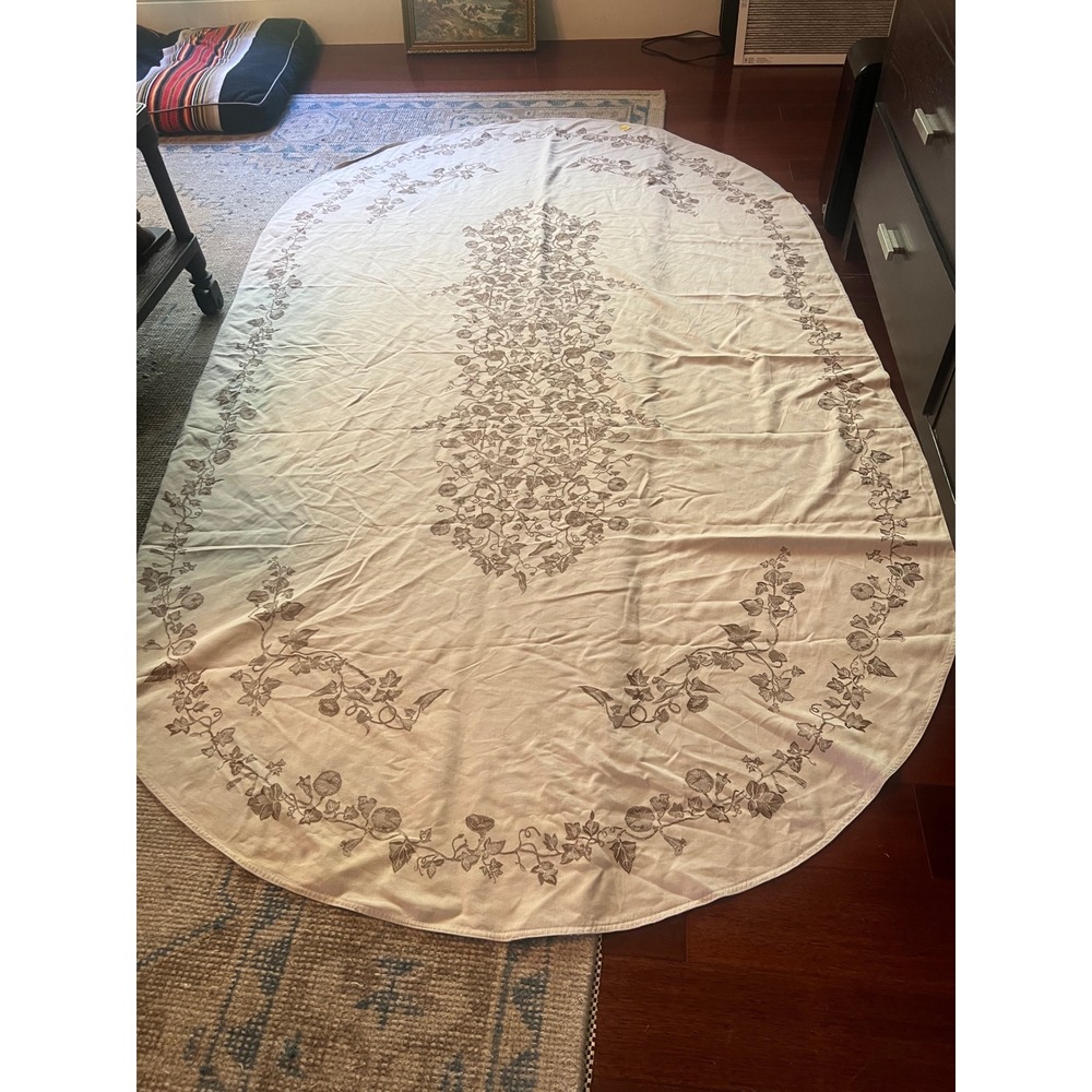 Belgium Oval Reversible Tablecloth 93x 55 Floral Jacquard Cotton Viscose 64x96 - Picture 2 of 7